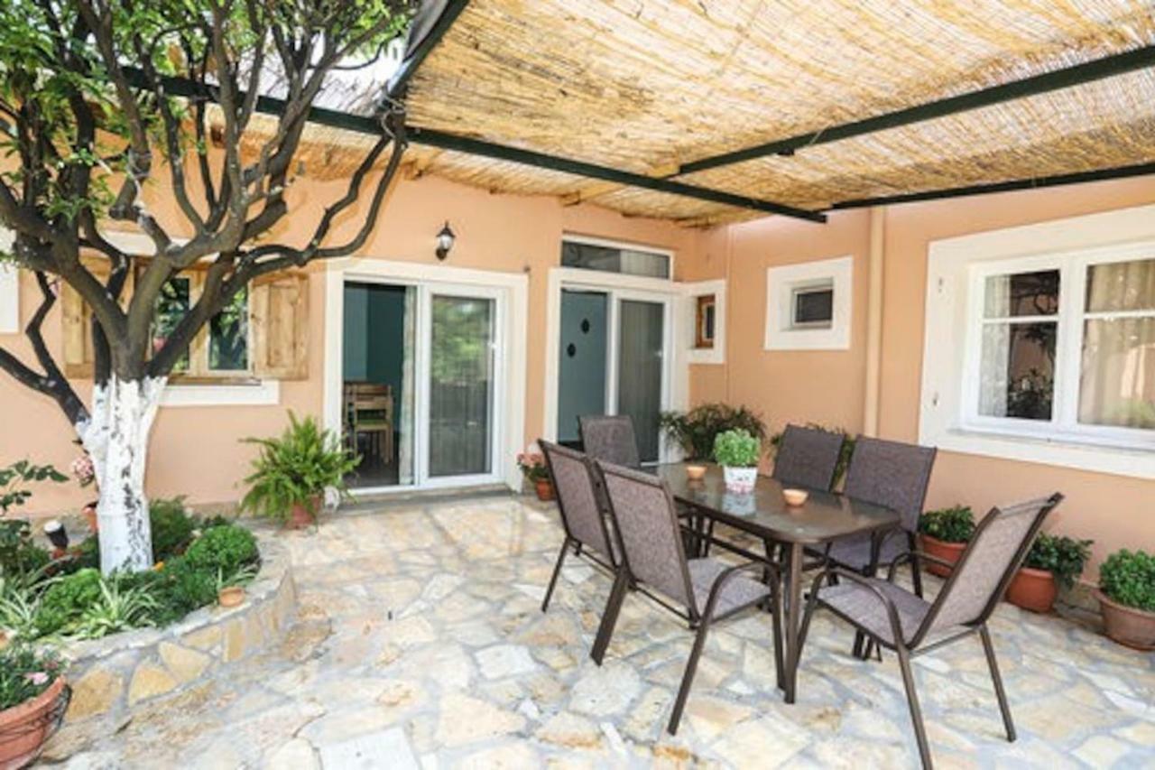 Garden House Kastellani Guest House Kastellanoi  Exterior photo
